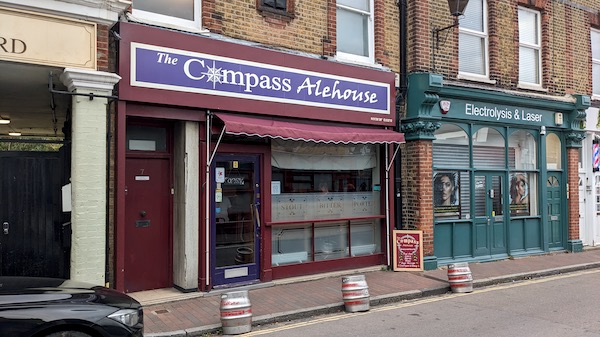 Exterior photo of the Compass Alehouse, Gravesend