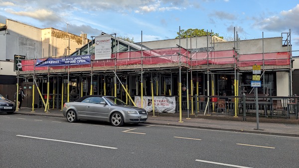 Exterior photo of the Moon Under Water, Cheltenham