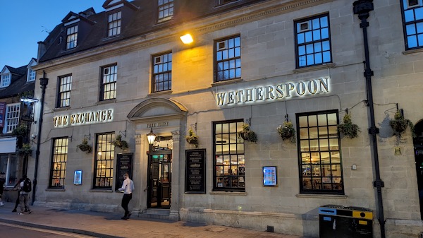 Exterior photo of the Exchange, Banbury