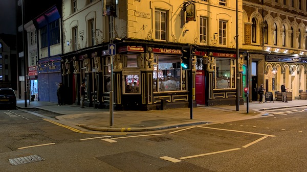 Exterior photo of the Lion, Liverpool